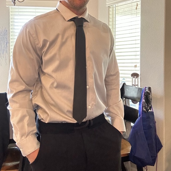 Men’s long sleeve button up Kenneth Cole Large/34/35 17 grey dress shirt - Picture 2 of 15